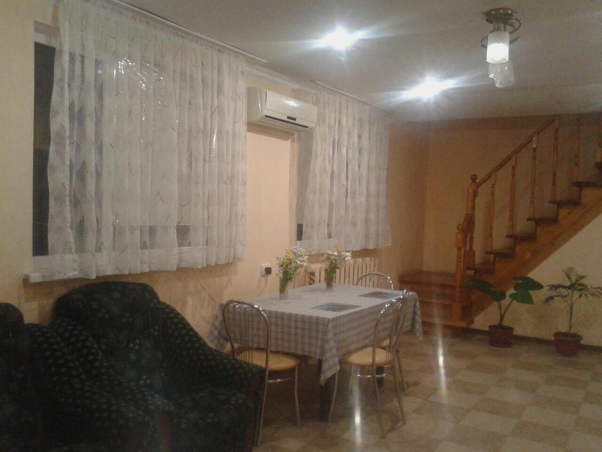 Гостиный Дом Comfort Reni Ngoại thất bức ảnh